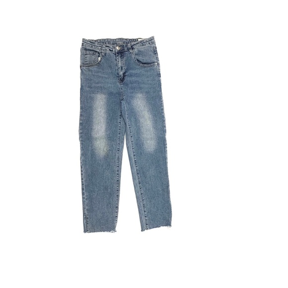 Dazy Slim Straight Raw Hem Women's size L Medium Wash Blue Denim jeans - Picture 1 of 4